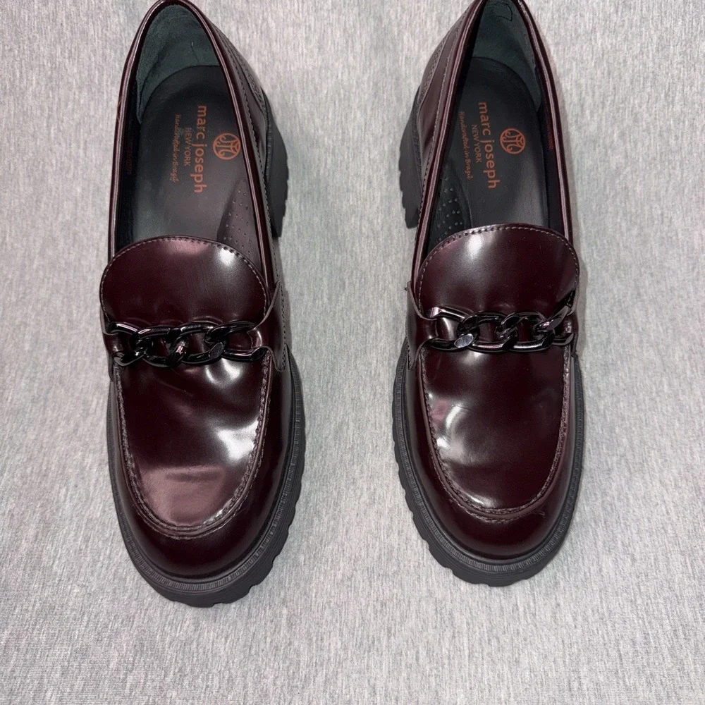 Marc Joseph New York Loafers Women Burgundy Patent Leather Chain Accent Comfort